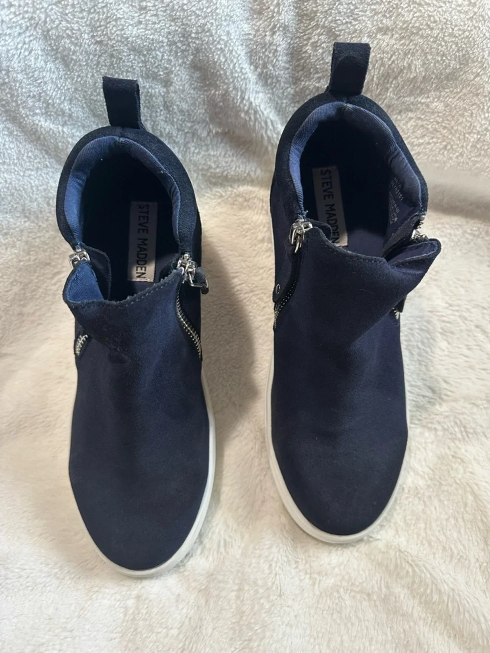 Steve Madden - Picture 7 of 7